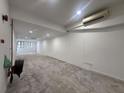 Joo Chiat Road (D15), Shop House #560760531